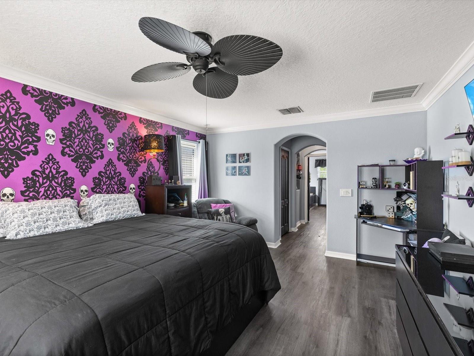 11695 CRESTRIDGE LOOP