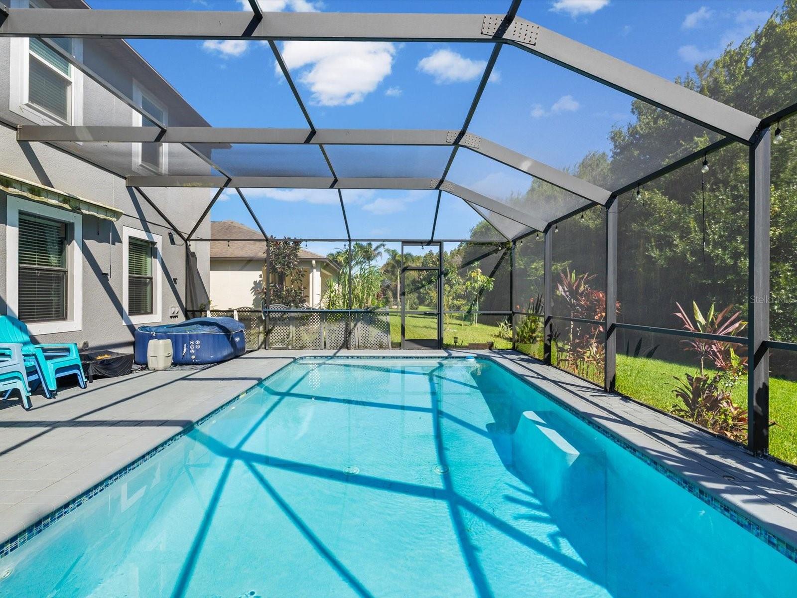 11695 CRESTRIDGE LOOP