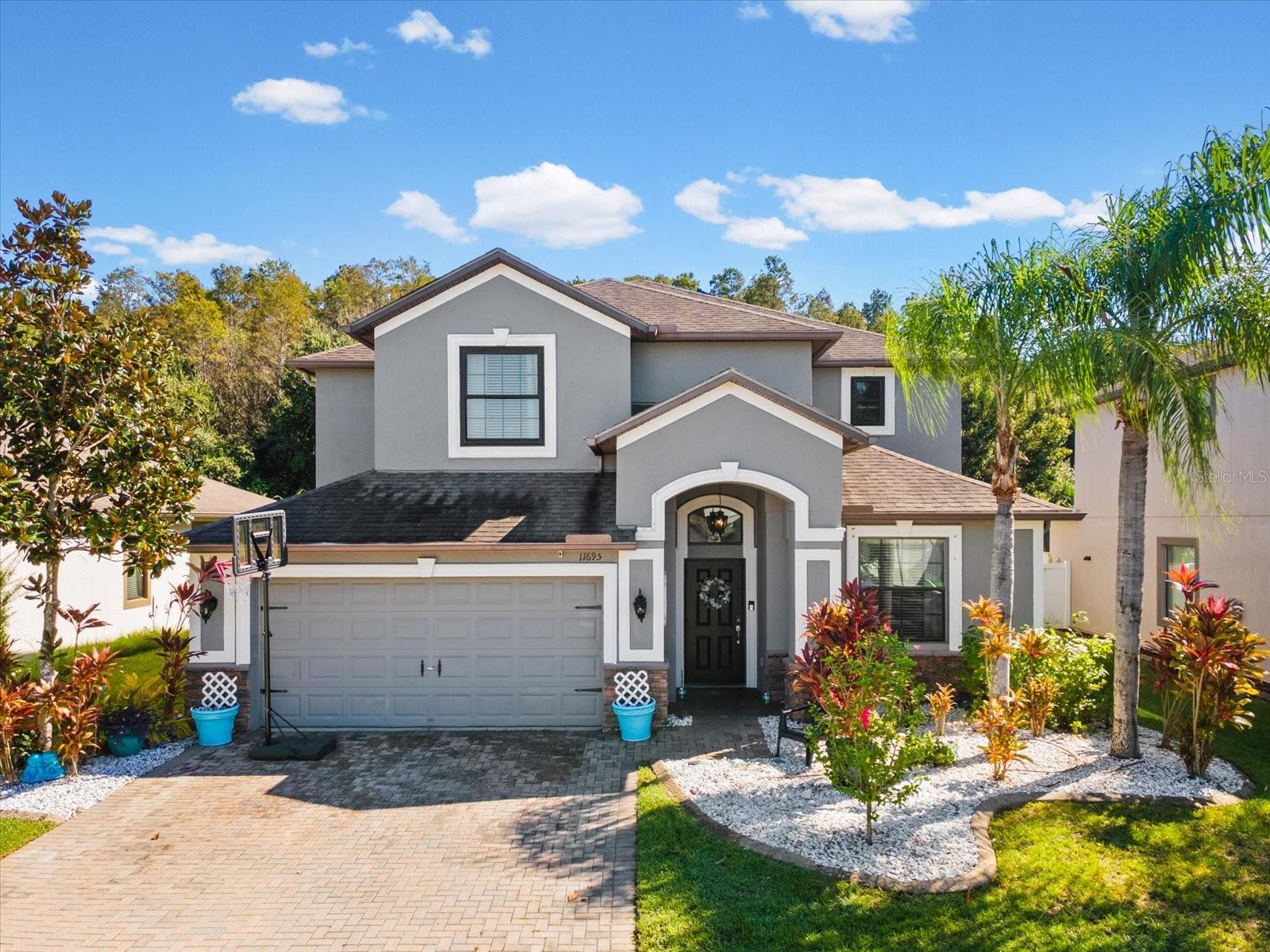 11695 CRESTRIDGE LOOP