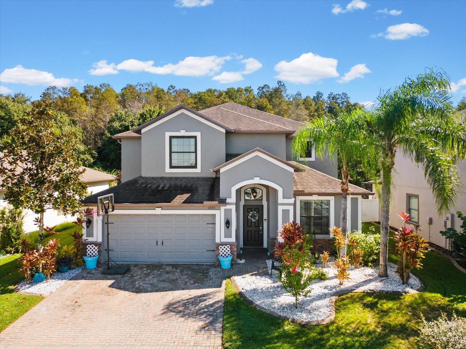 11695 CRESTRIDGE LOOP