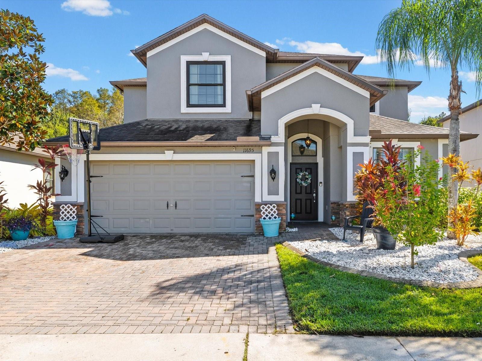 11695 CRESTRIDGE LOOP