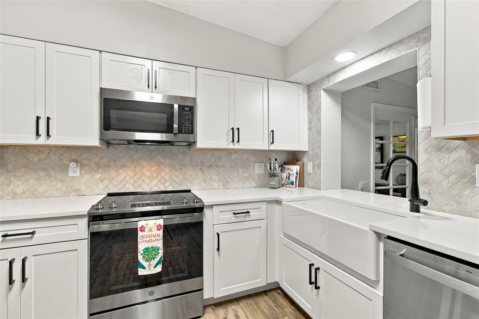 3306 NAKORA DR