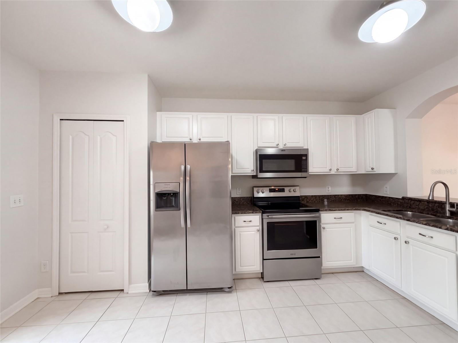 16315 SWAN VIEW CIR