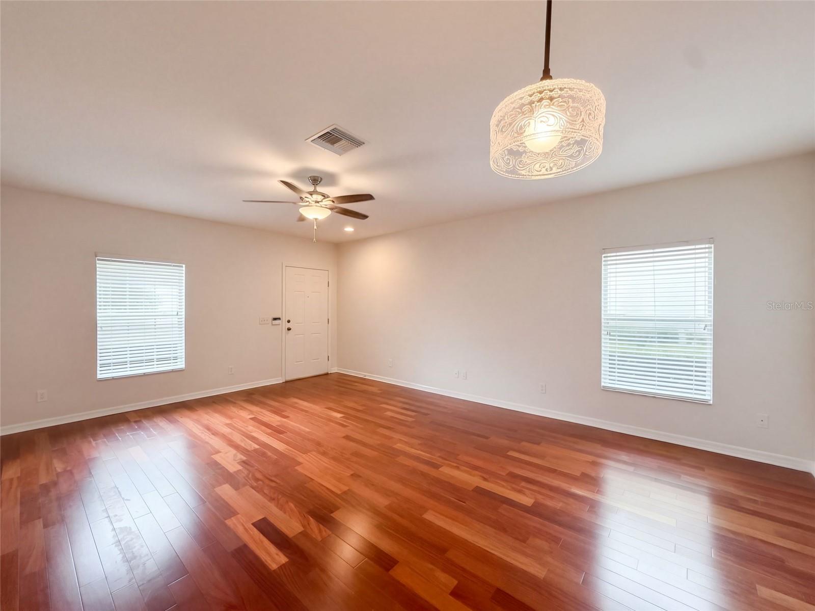 16315 SWAN VIEW CIR
