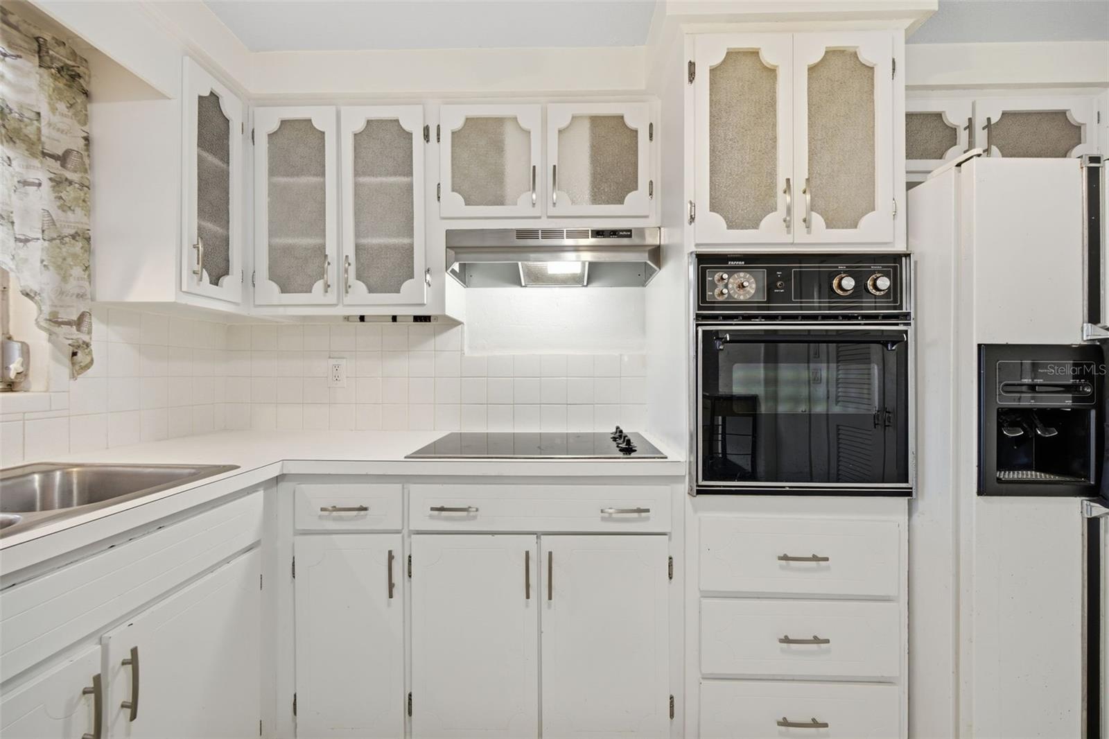 4030 CLUSTER DR