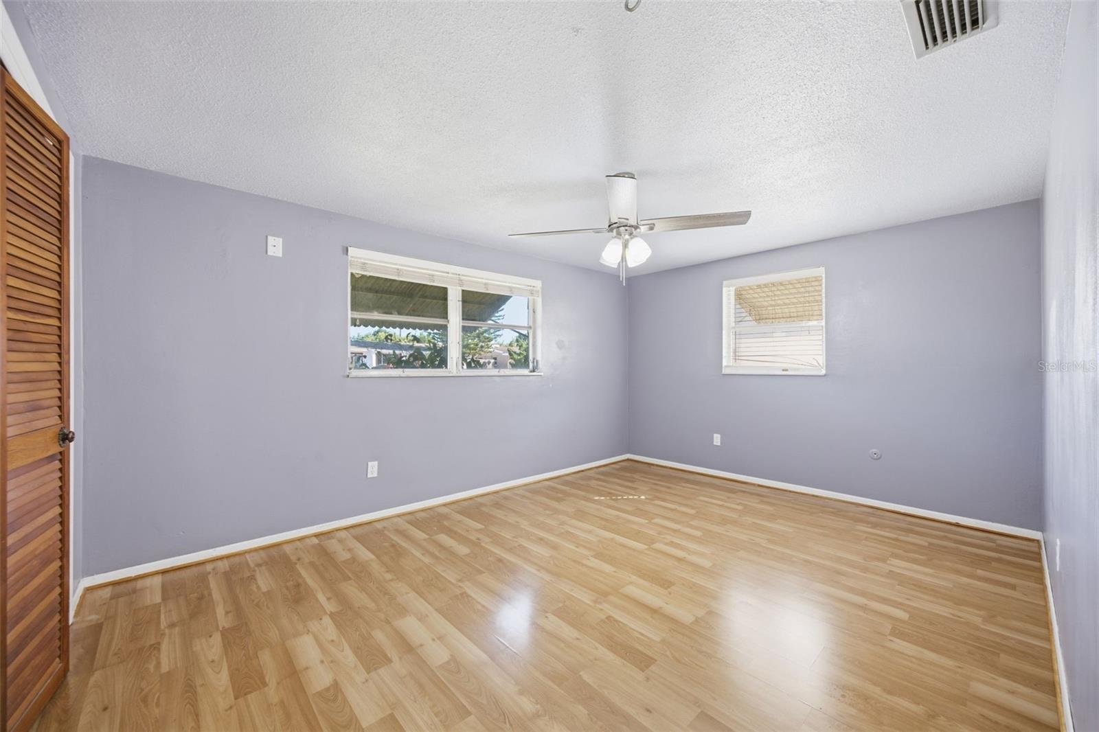 4030 CLUSTER DR