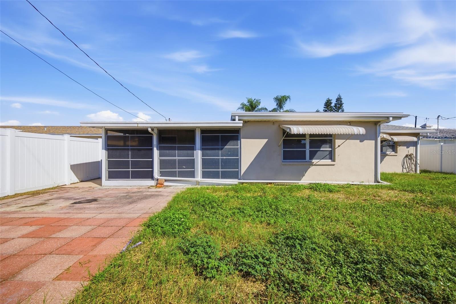 4030 CLUSTER DR