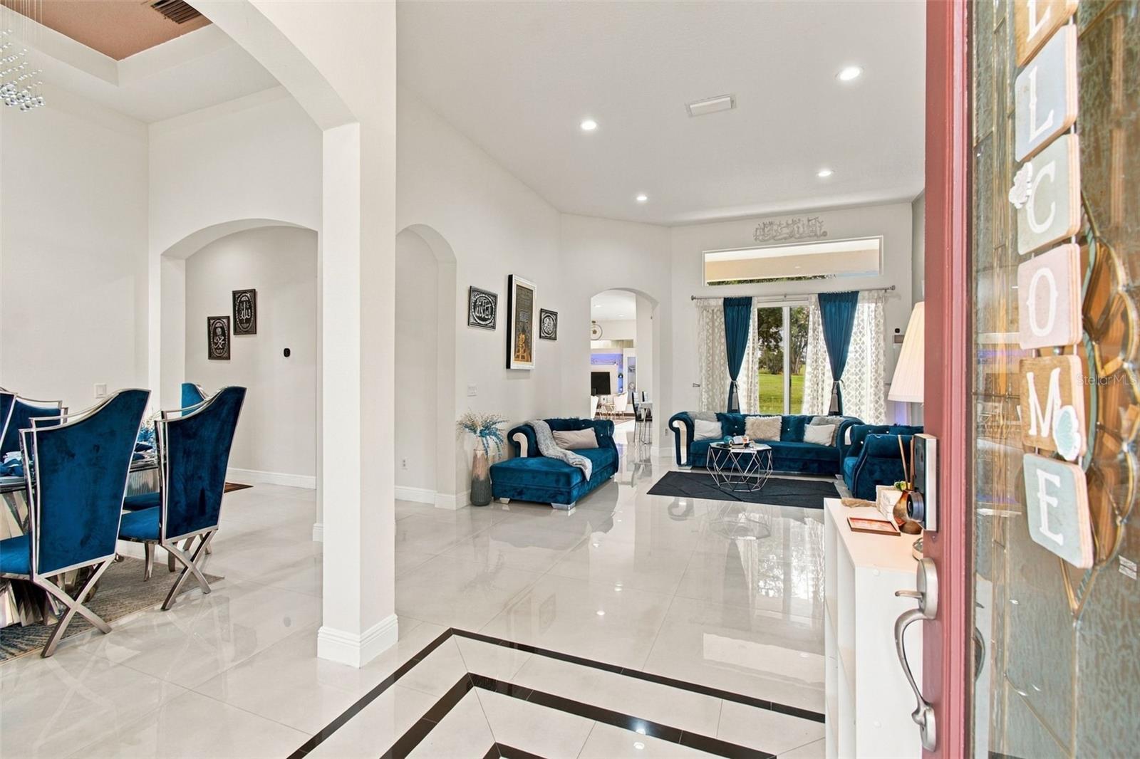 1519 BRILLIANT CUT WAY