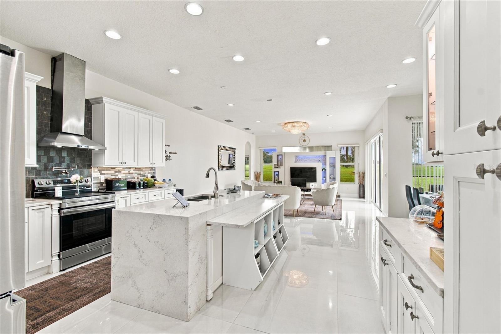 1519 BRILLIANT CUT WAY