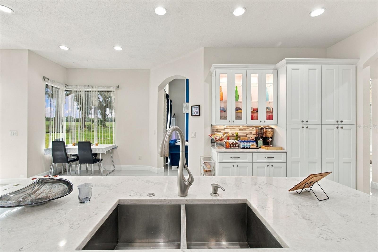 1519 BRILLIANT CUT WAY