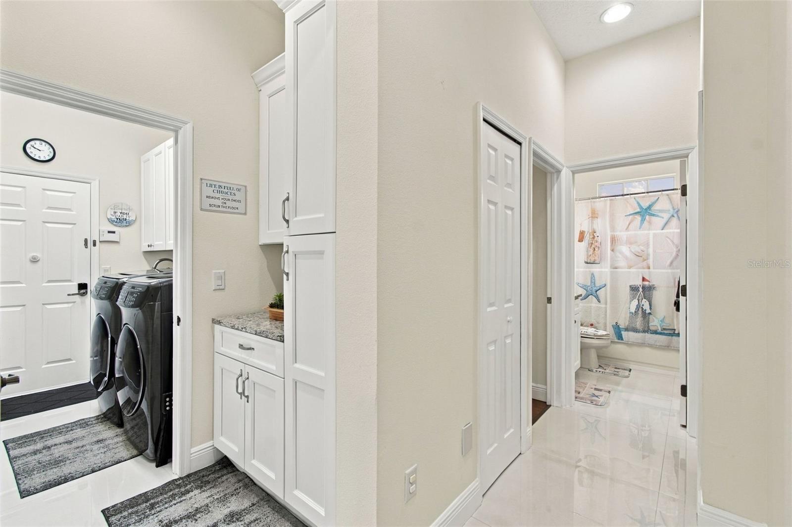 1519 BRILLIANT CUT WAY
