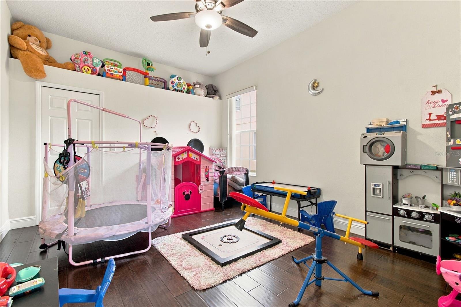 1519 BRILLIANT CUT WAY