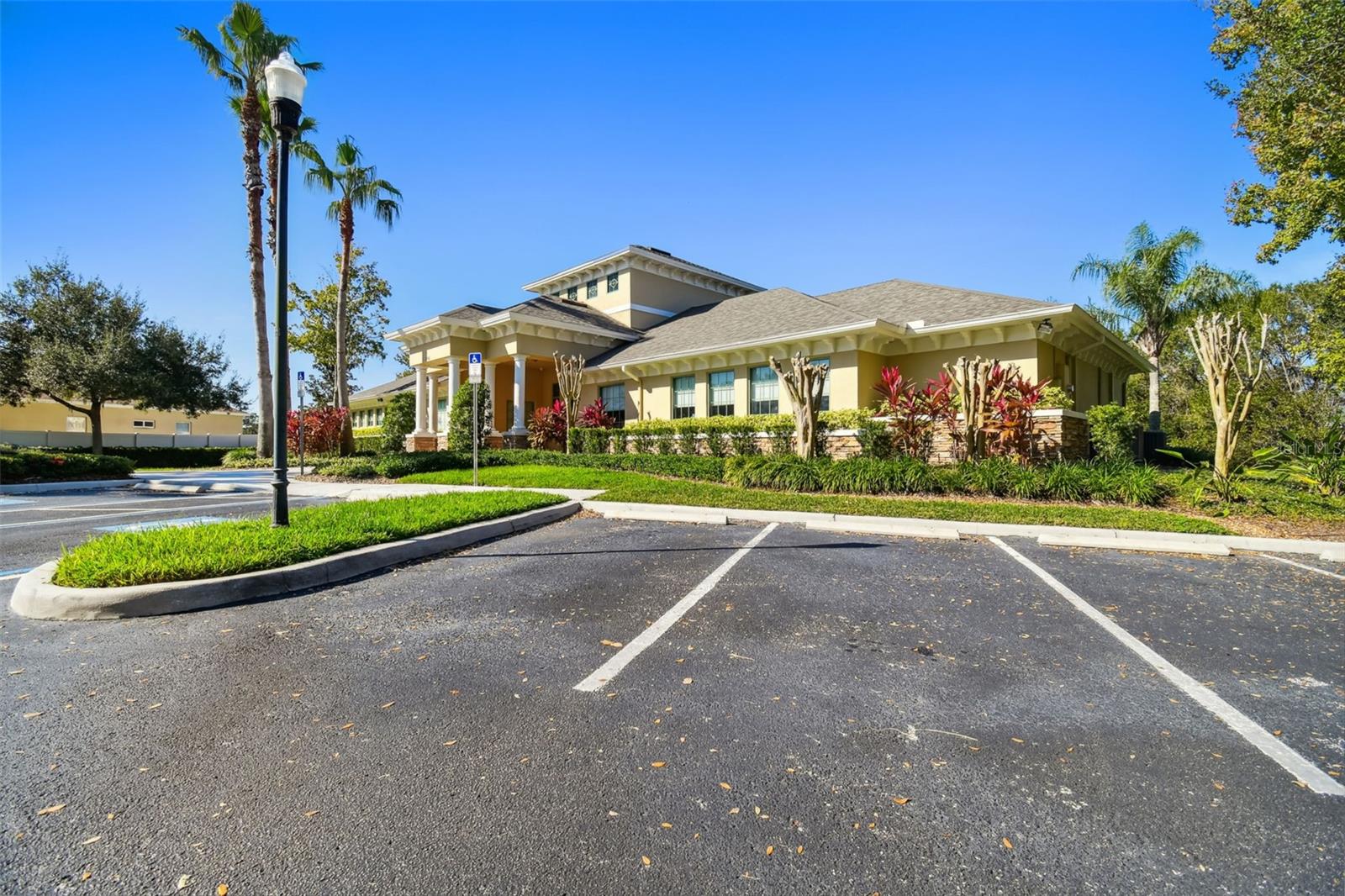1519 BRILLIANT CUT WAY