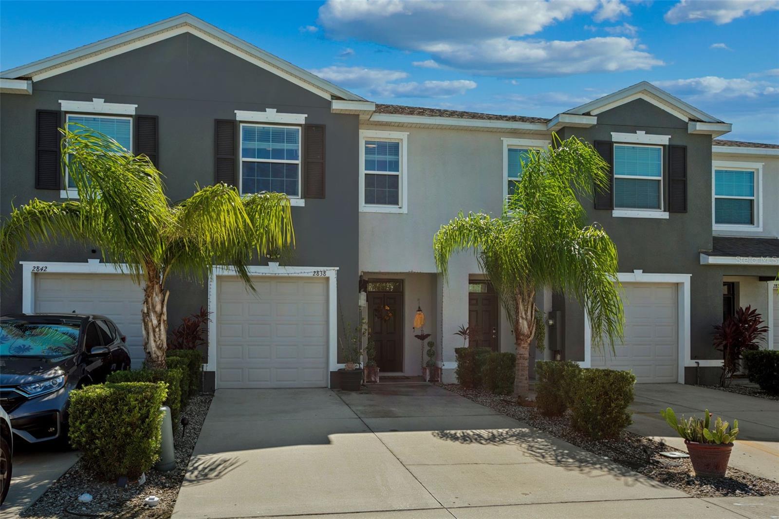 2838 SUNCOAST BLEND DR