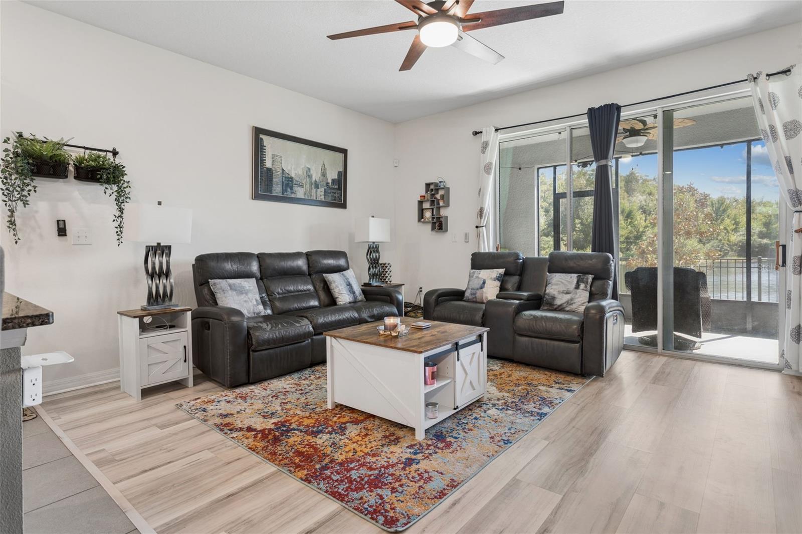 2838 SUNCOAST BLEND DR