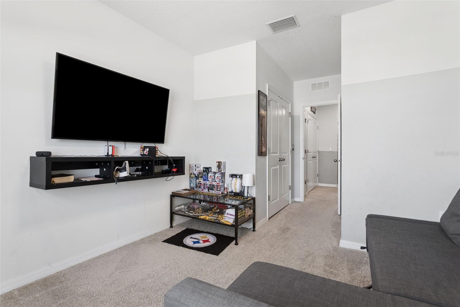 2838 SUNCOAST BLEND DR