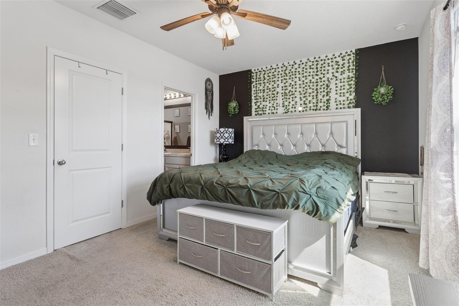 2838 SUNCOAST BLEND DR