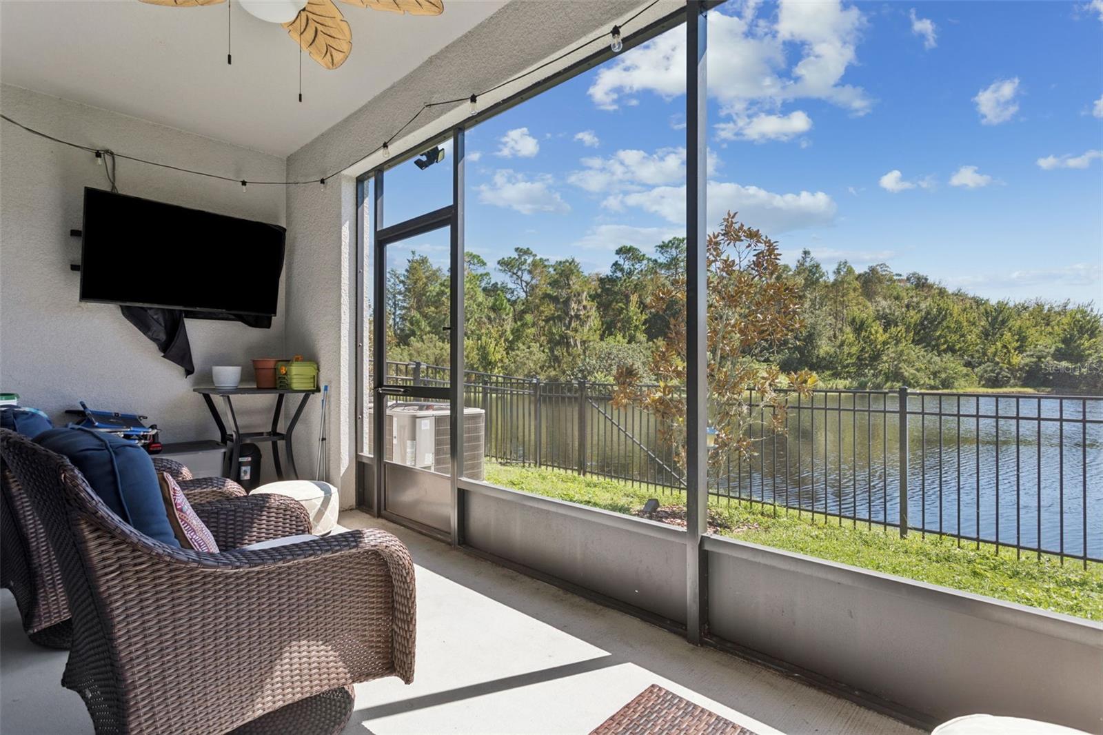 2838 SUNCOAST BLEND DR