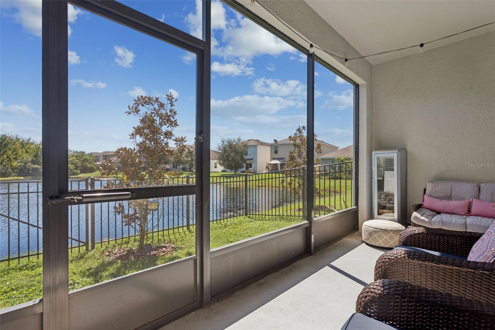 2838 SUNCOAST BLEND DR