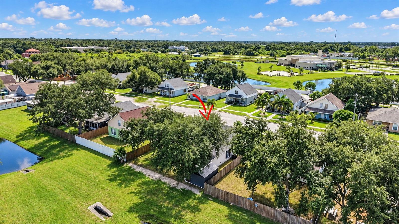 1210 CASA BONITA AVE
