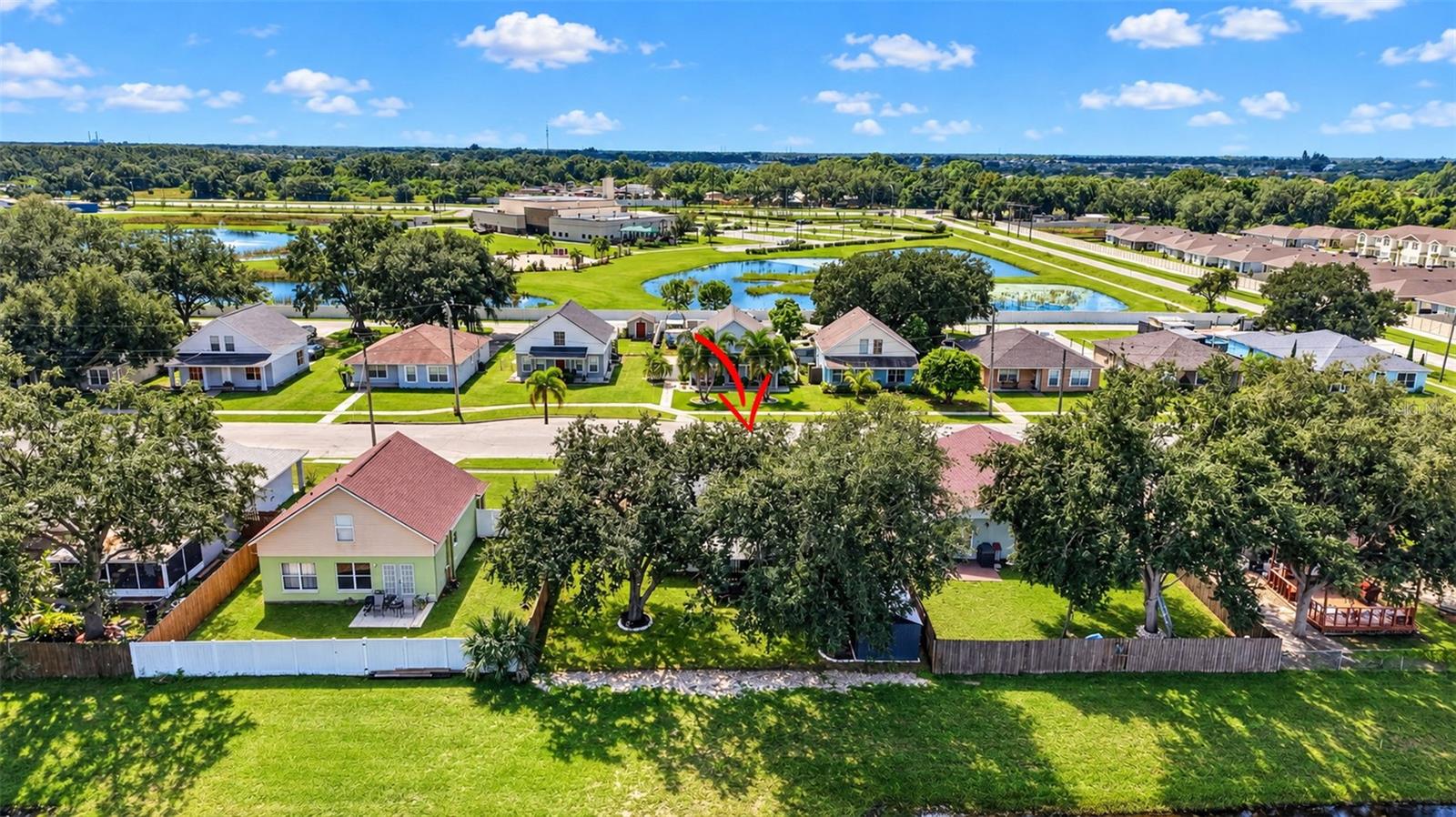 1210 CASA BONITA AVE
