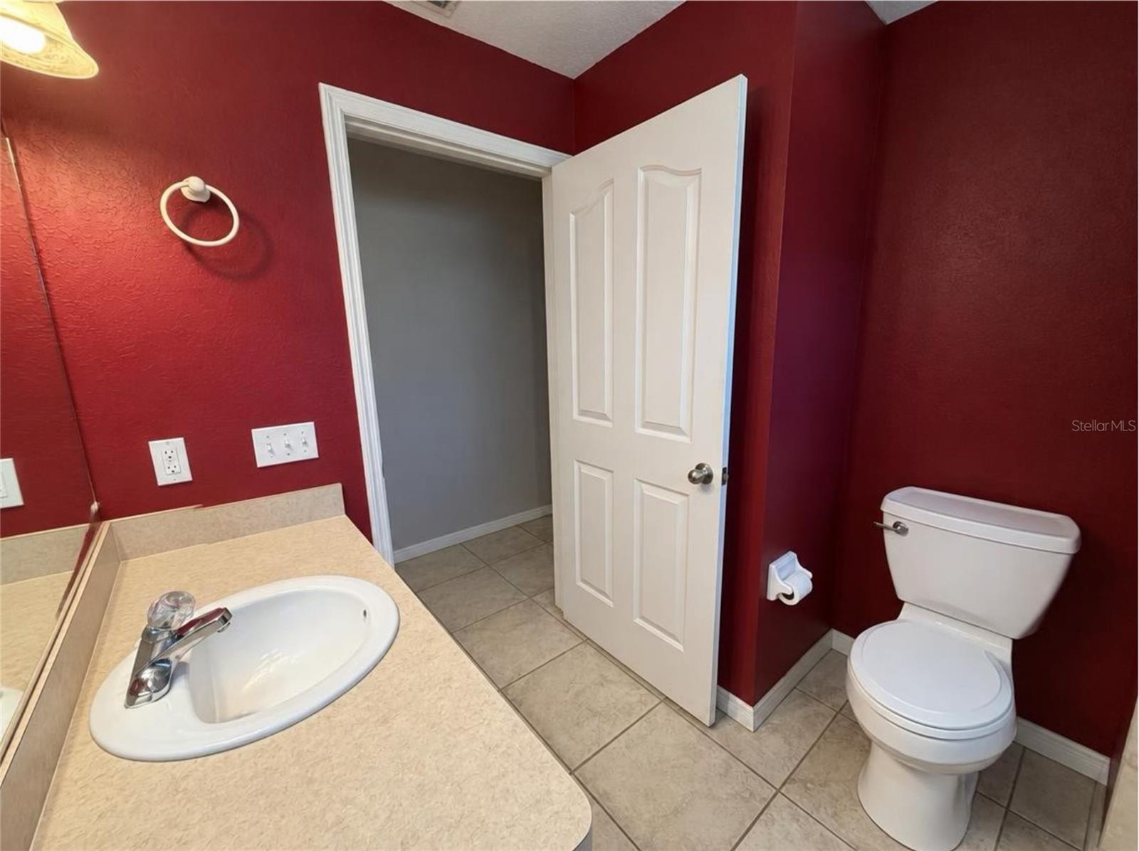 1301 COLSON RD