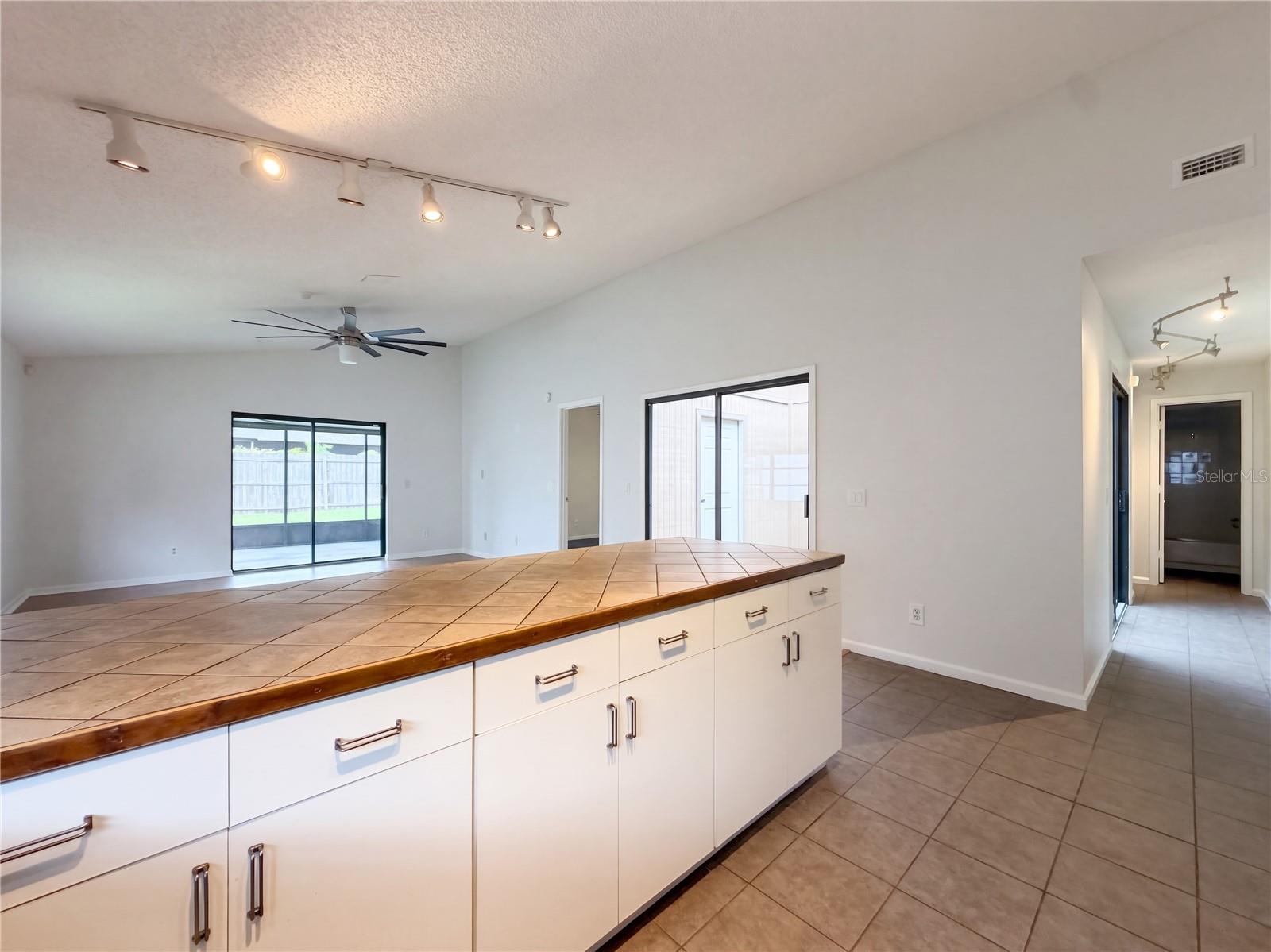 1309 KEEL PL