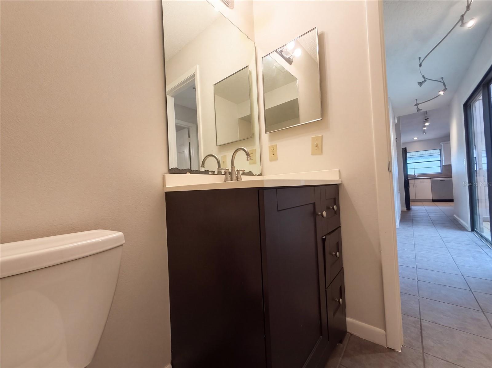 1309 KEEL PL