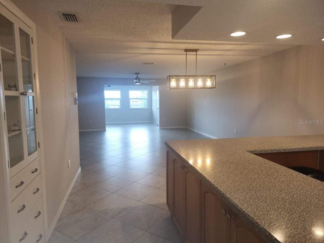4660 MARINE PKWY #304