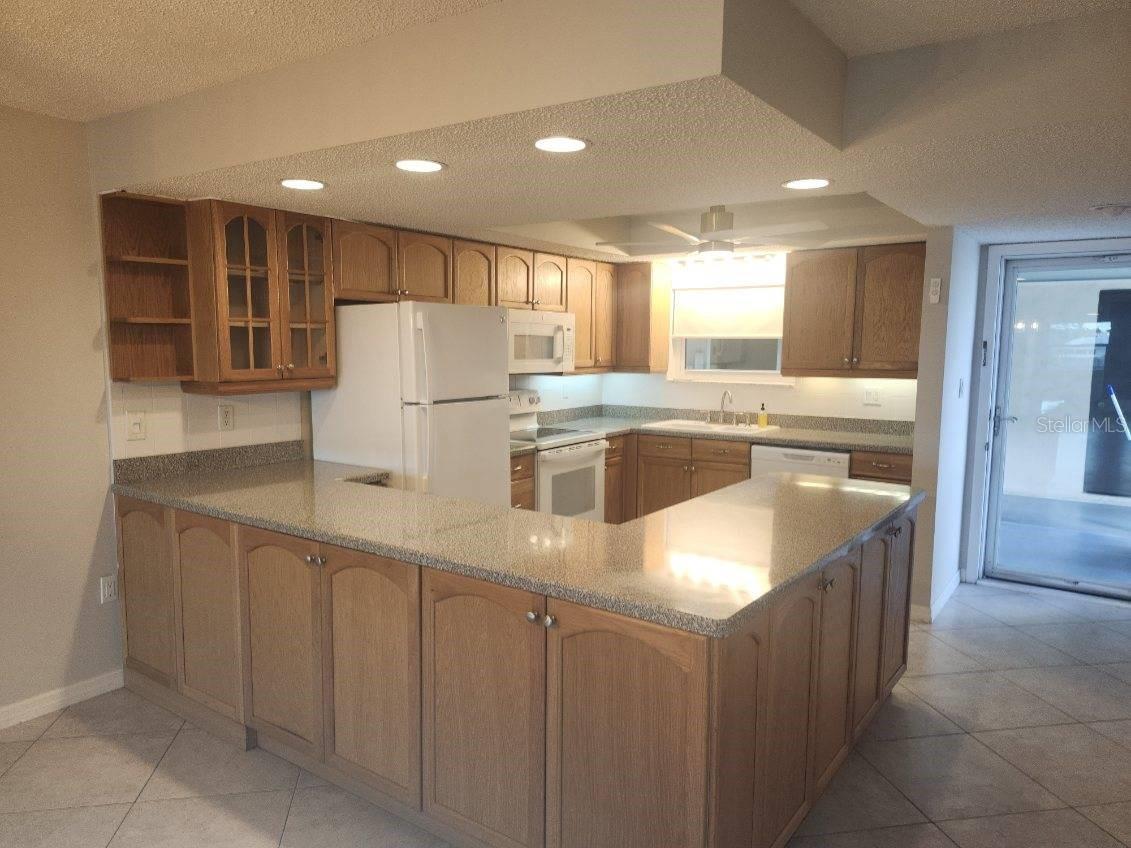 4660 MARINE PKWY #304