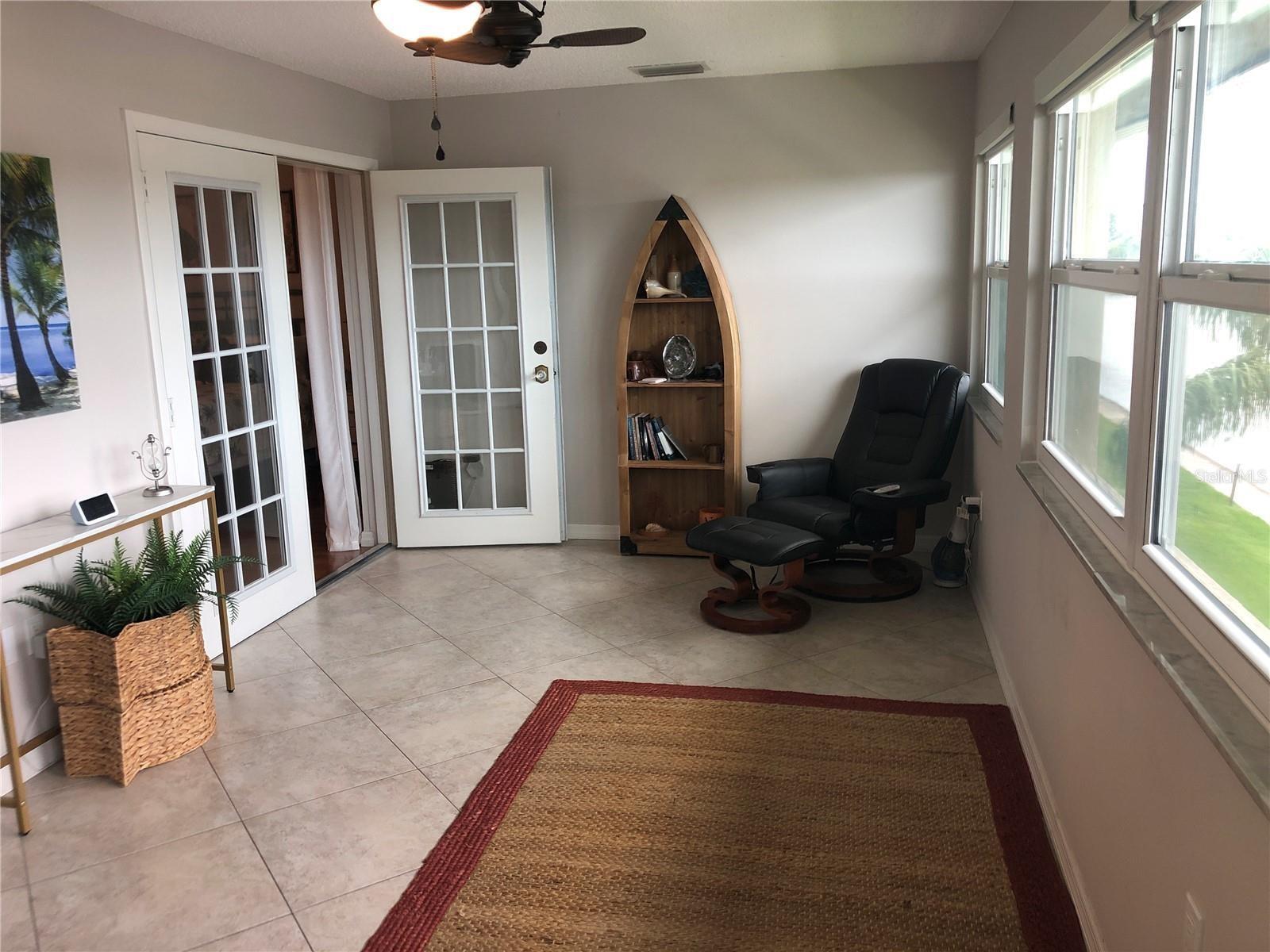 4660 MARINE PKWY #304