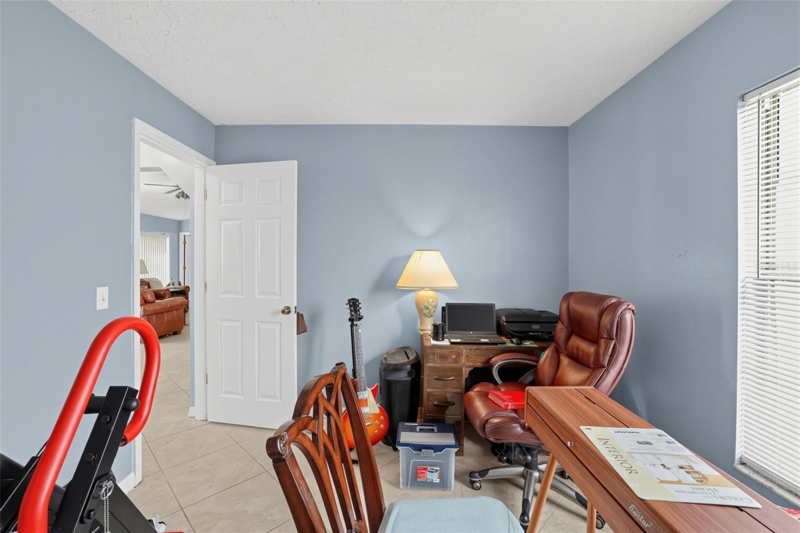 1805 LAKEWIND DR