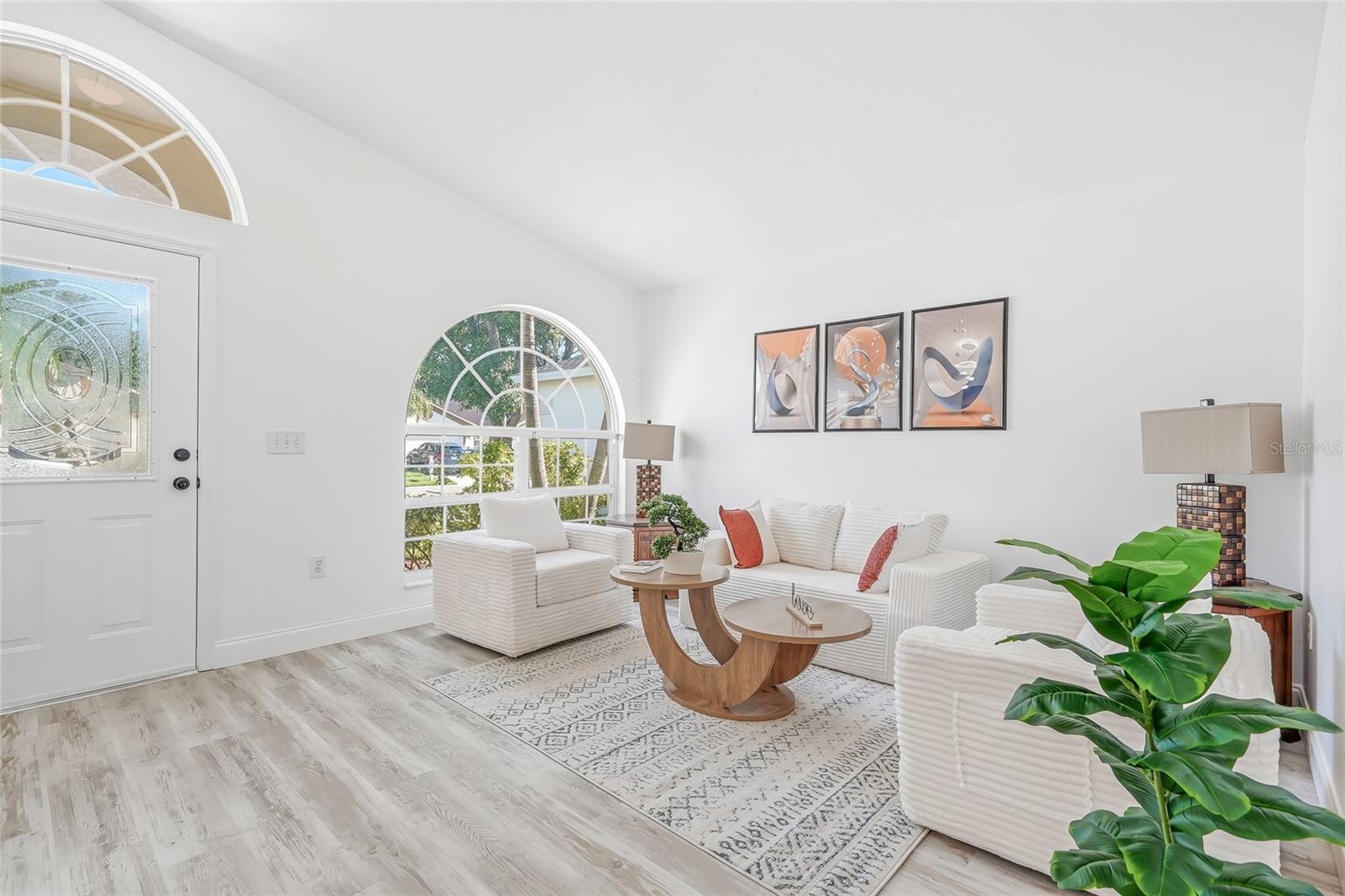 30726 TREMONT DR