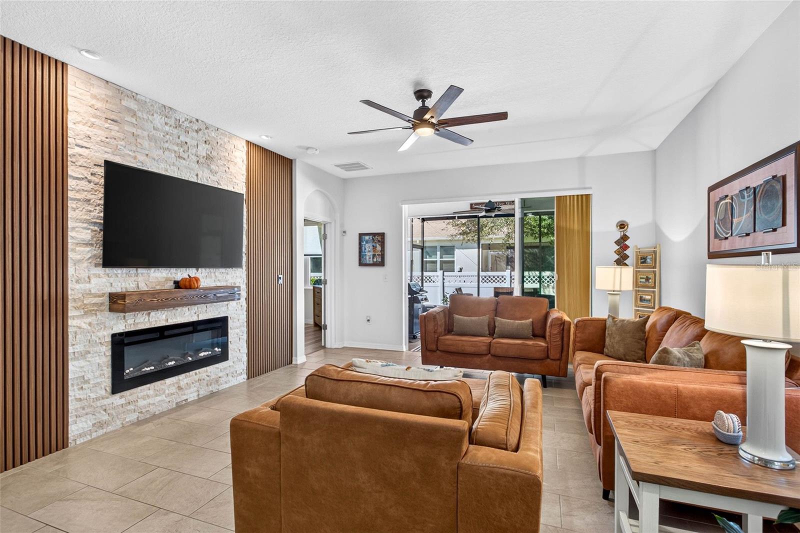 32835 WOODTHRUSH WAY