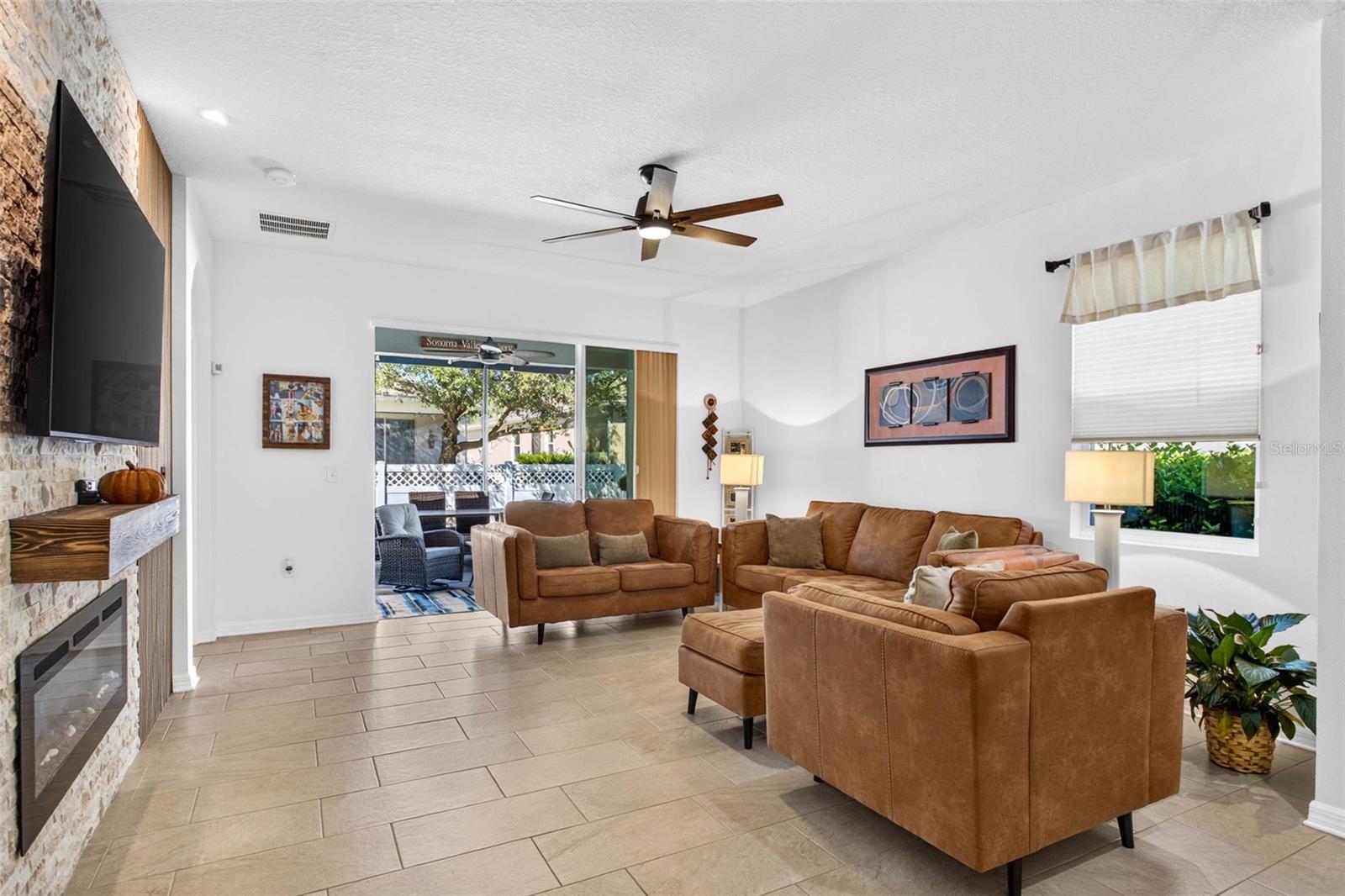 32835 WOODTHRUSH WAY