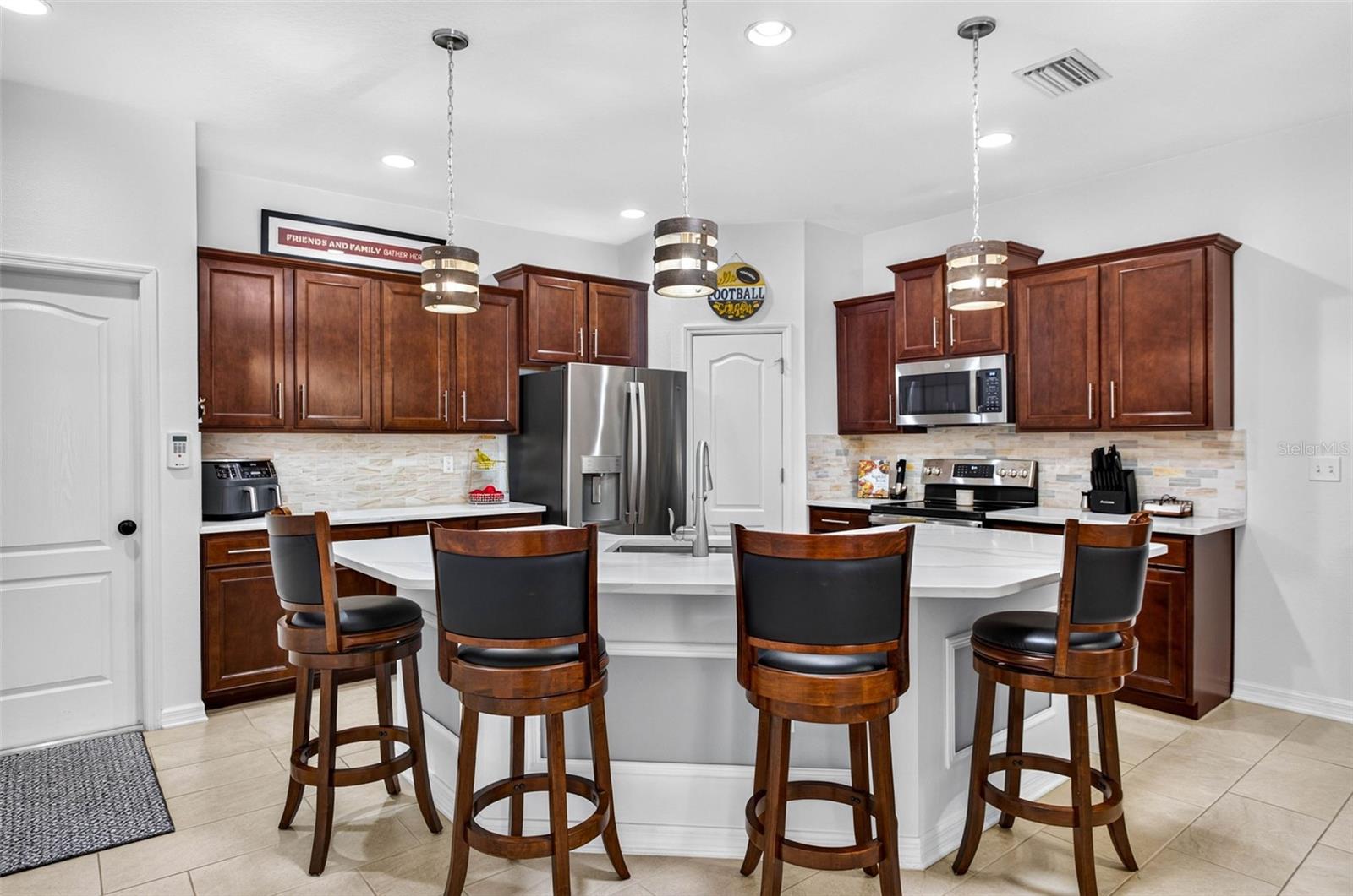 32835 WOODTHRUSH WAY