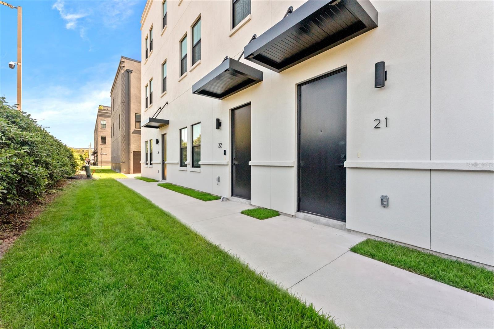 1218 E KAY ST #21
