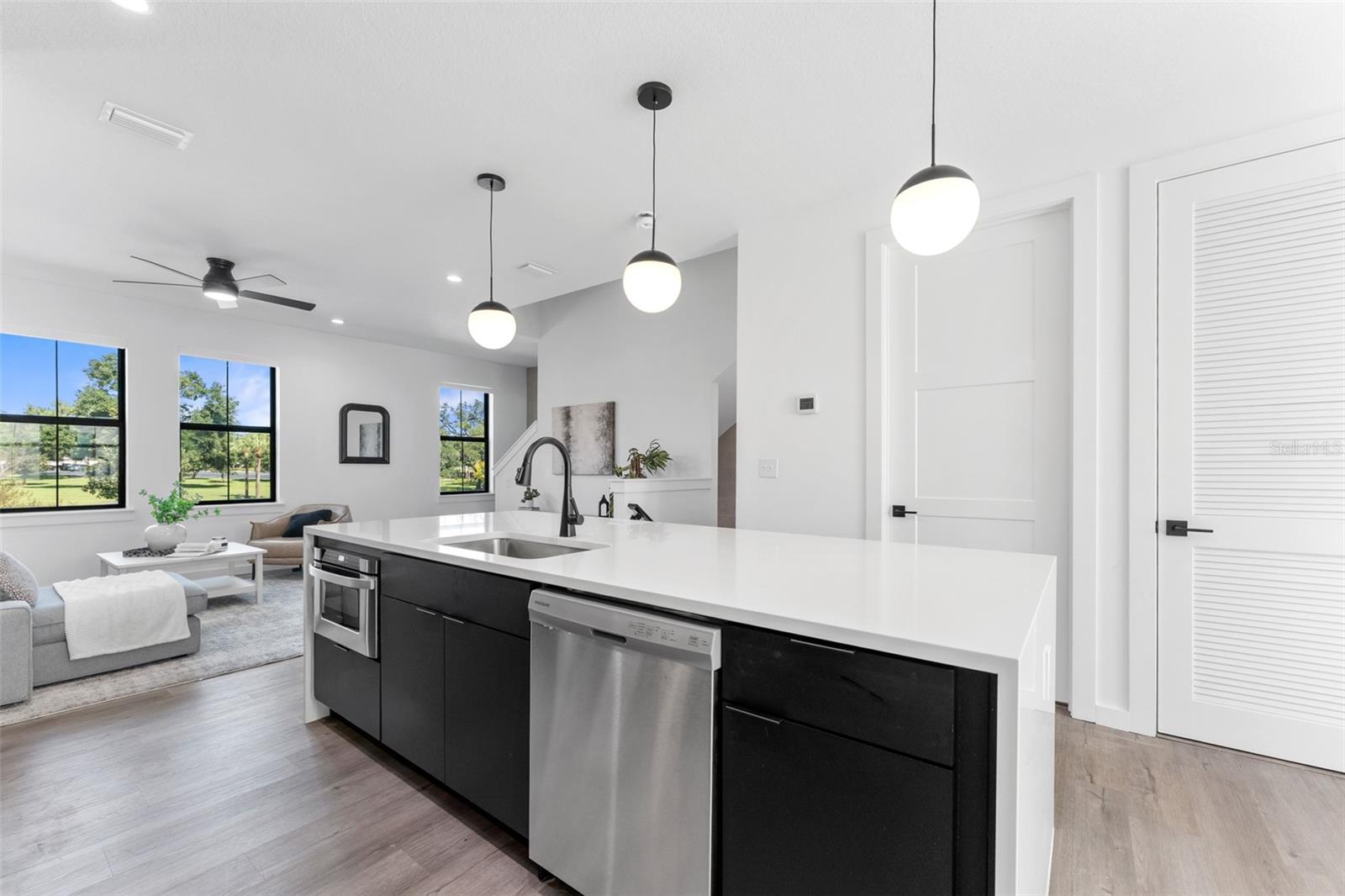 1218 E KAY ST #21