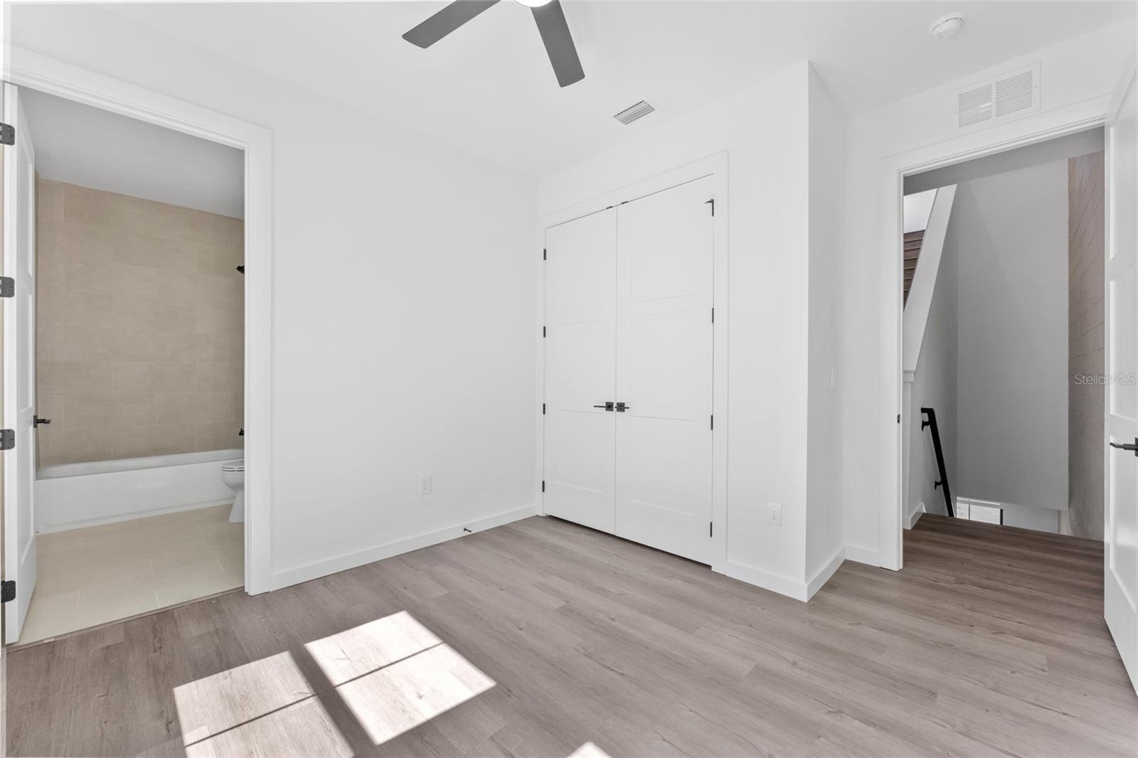 1218 E KAY ST #21