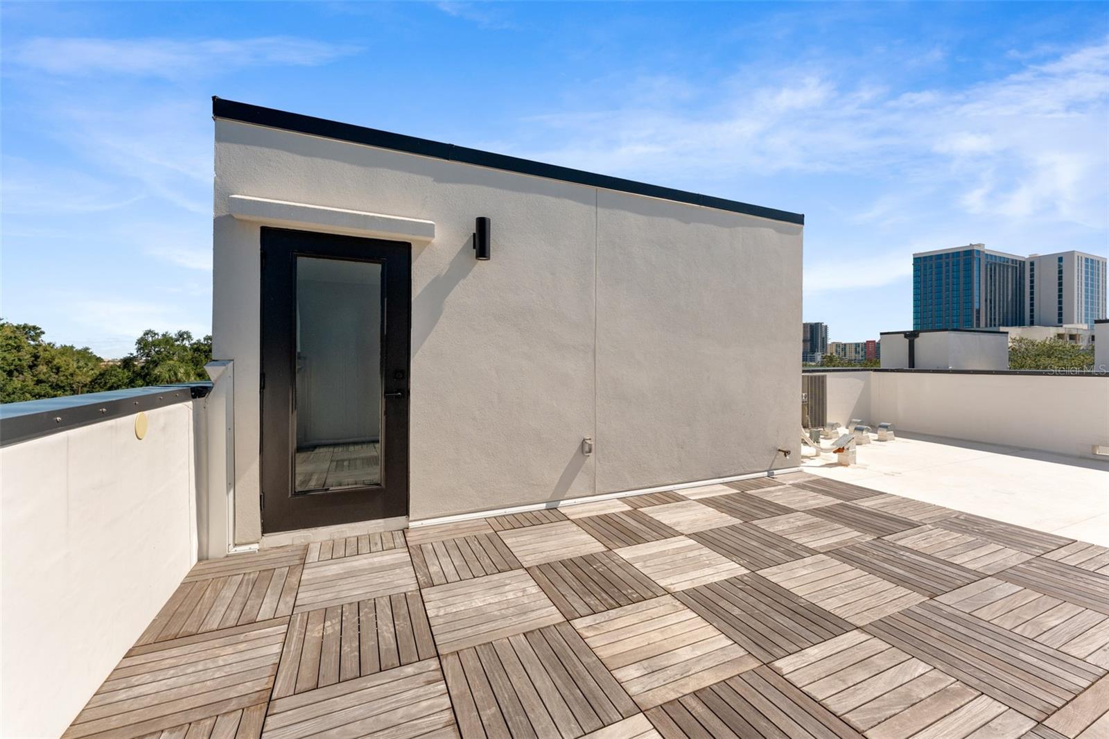 1218 E KAY ST #21