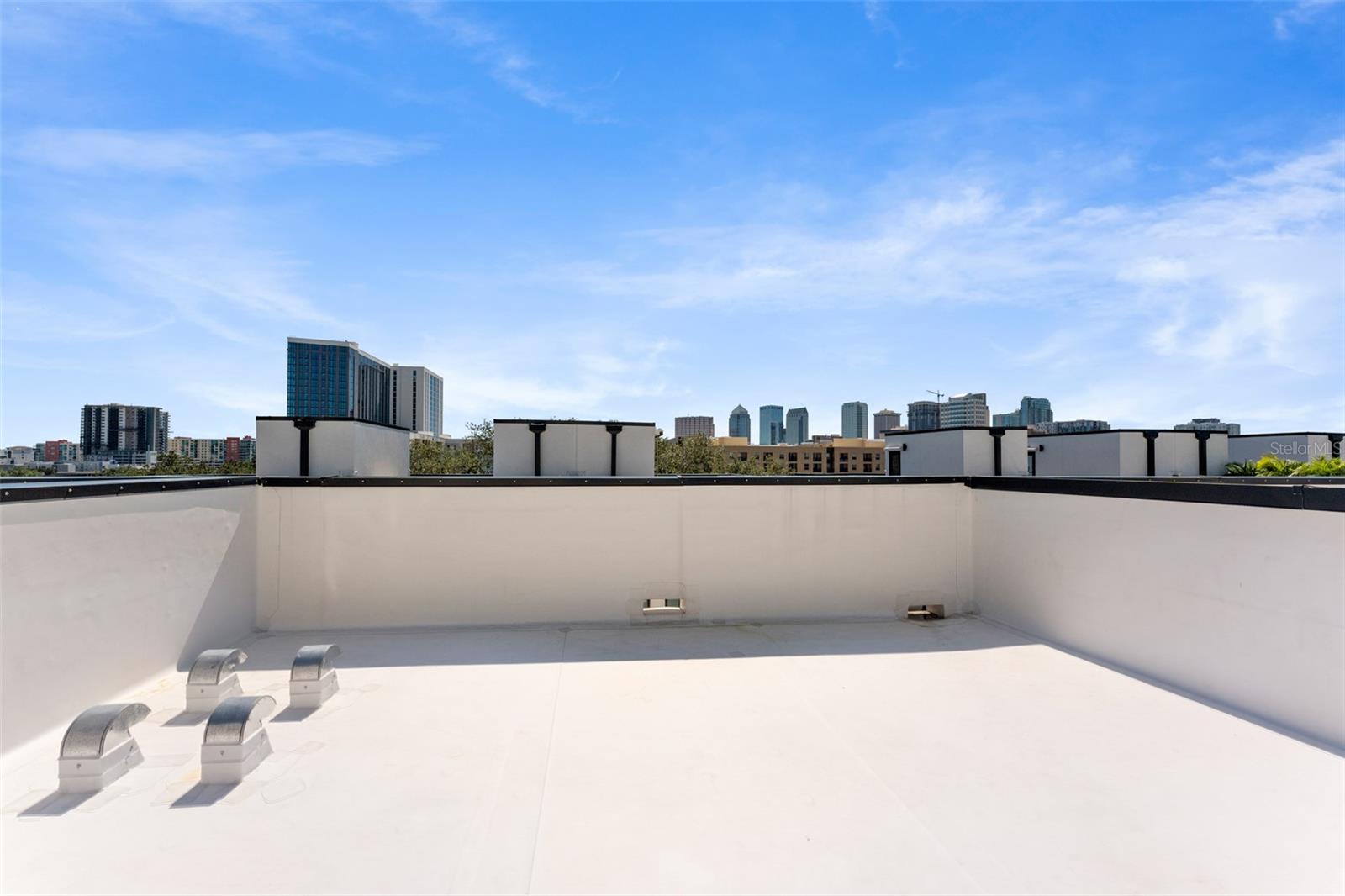 1218 E KAY ST #21