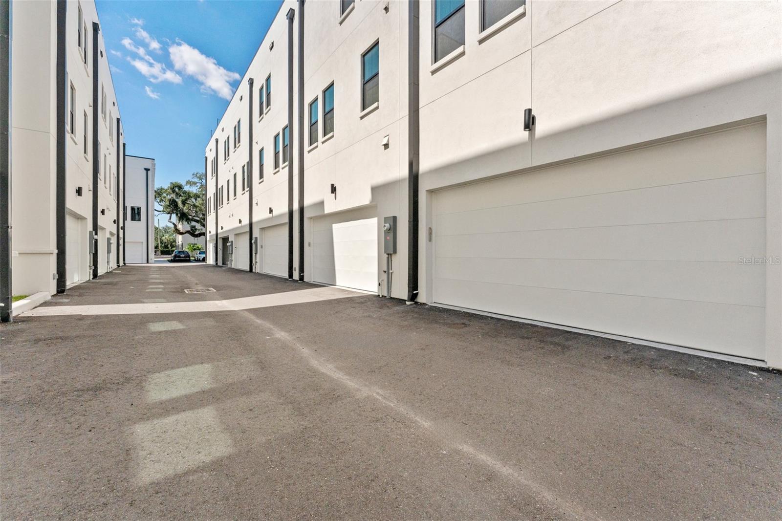 1218 E KAY ST #21