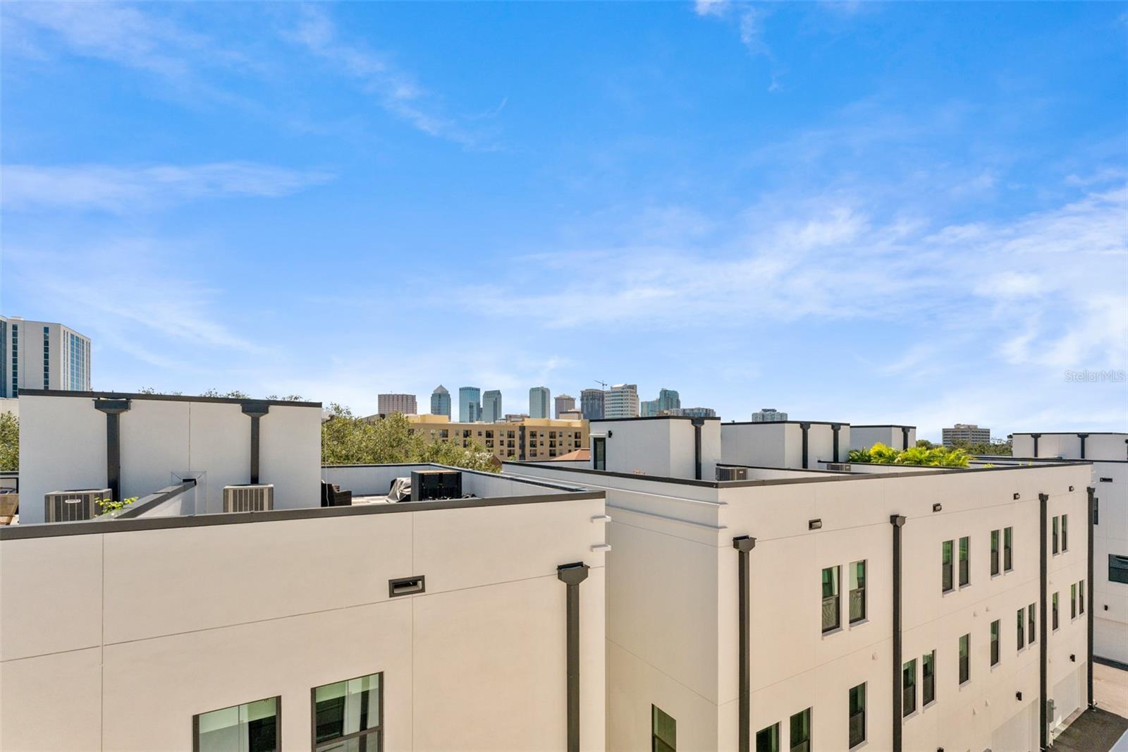 1218 E KAY ST #21