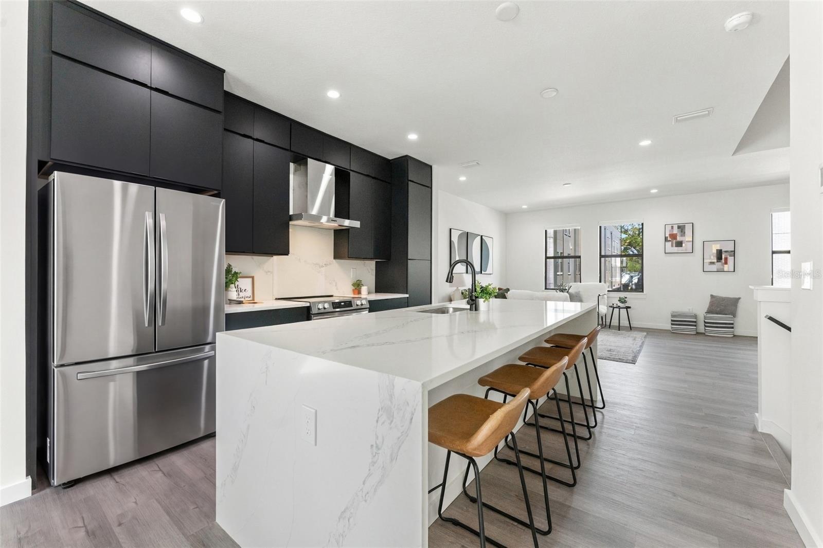 1218 E KAY ST #27