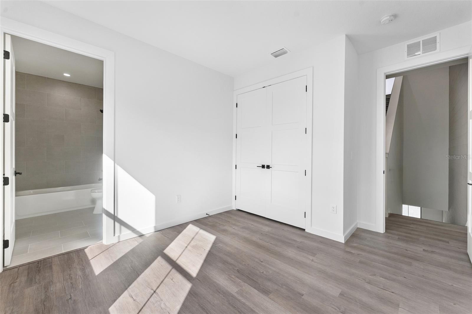 1218 E KAY ST #27
