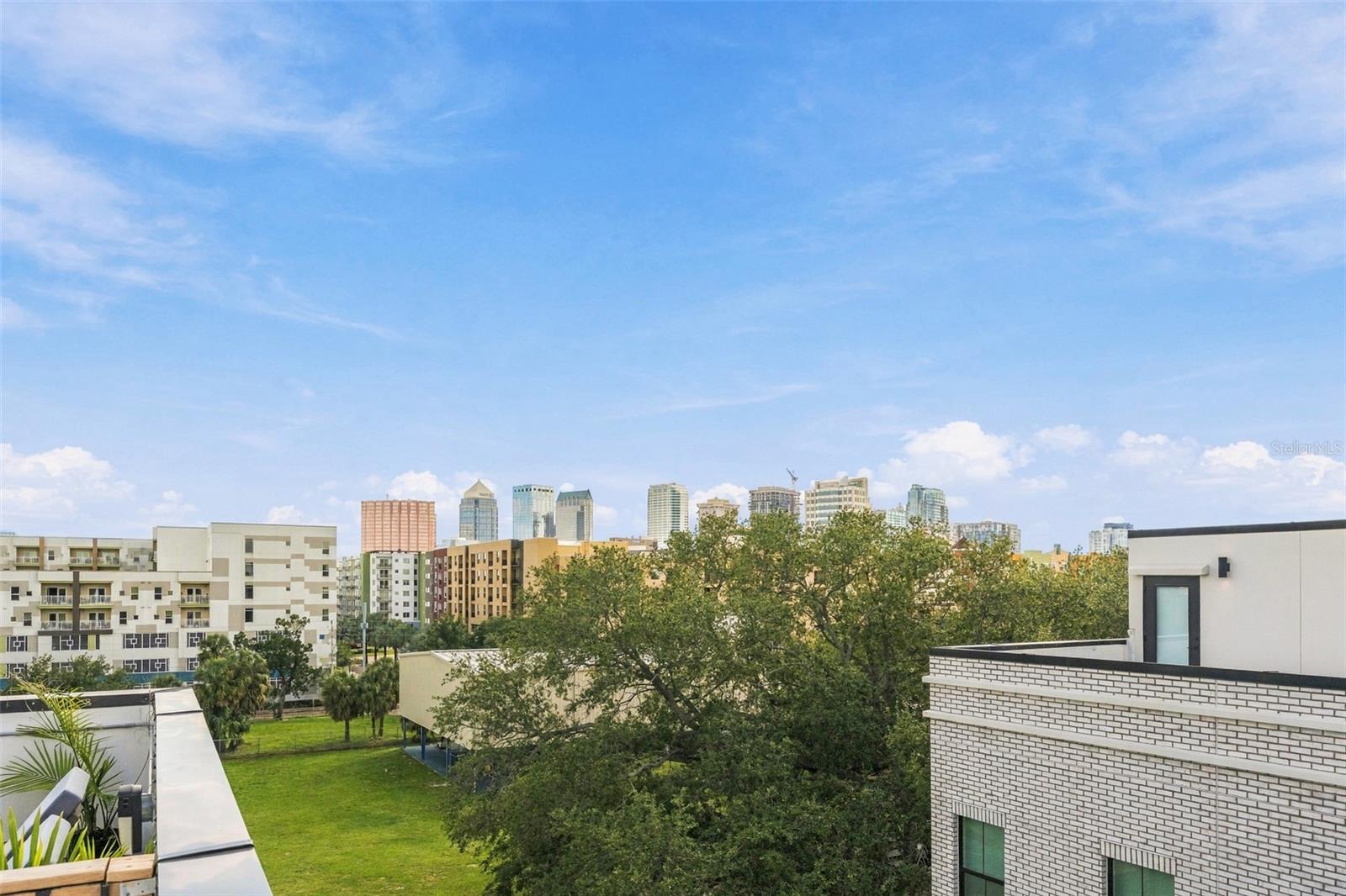 1218 E KAY ST #27