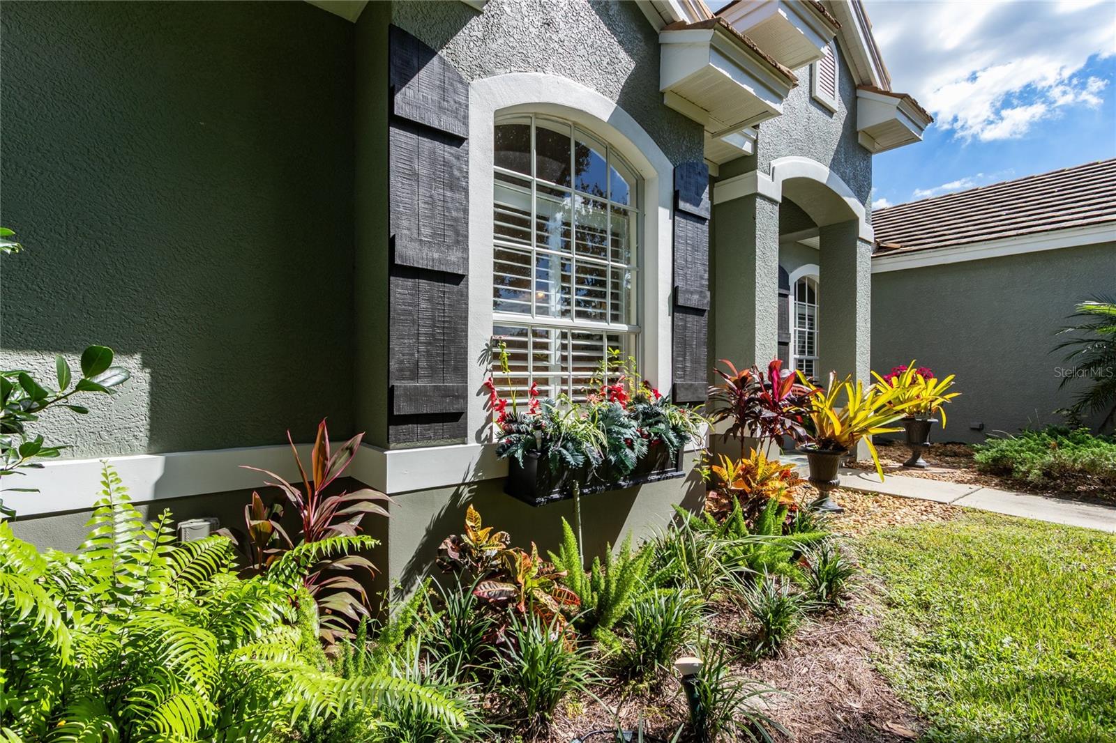 13030 GRAND TRAVERSE DR