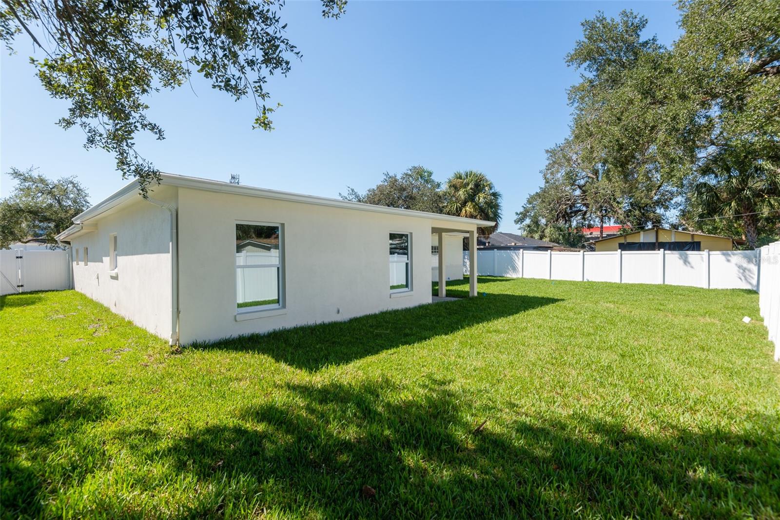 4711 W EL PRADO BLVD