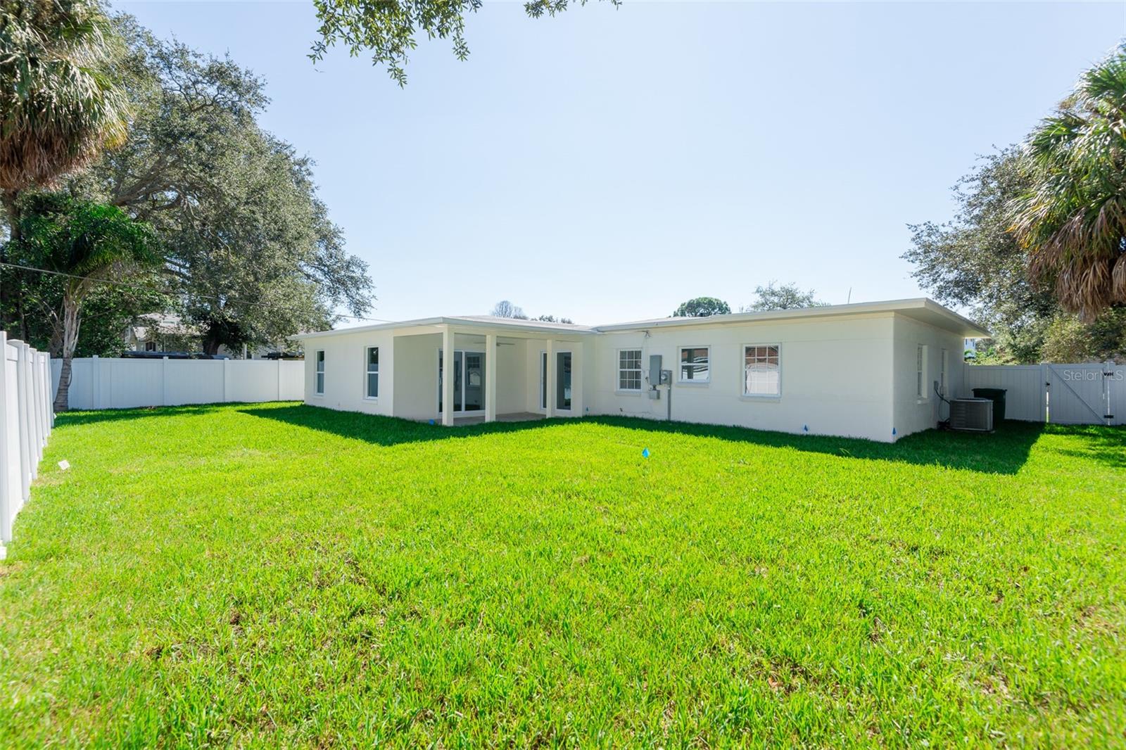 4711 W EL PRADO BLVD