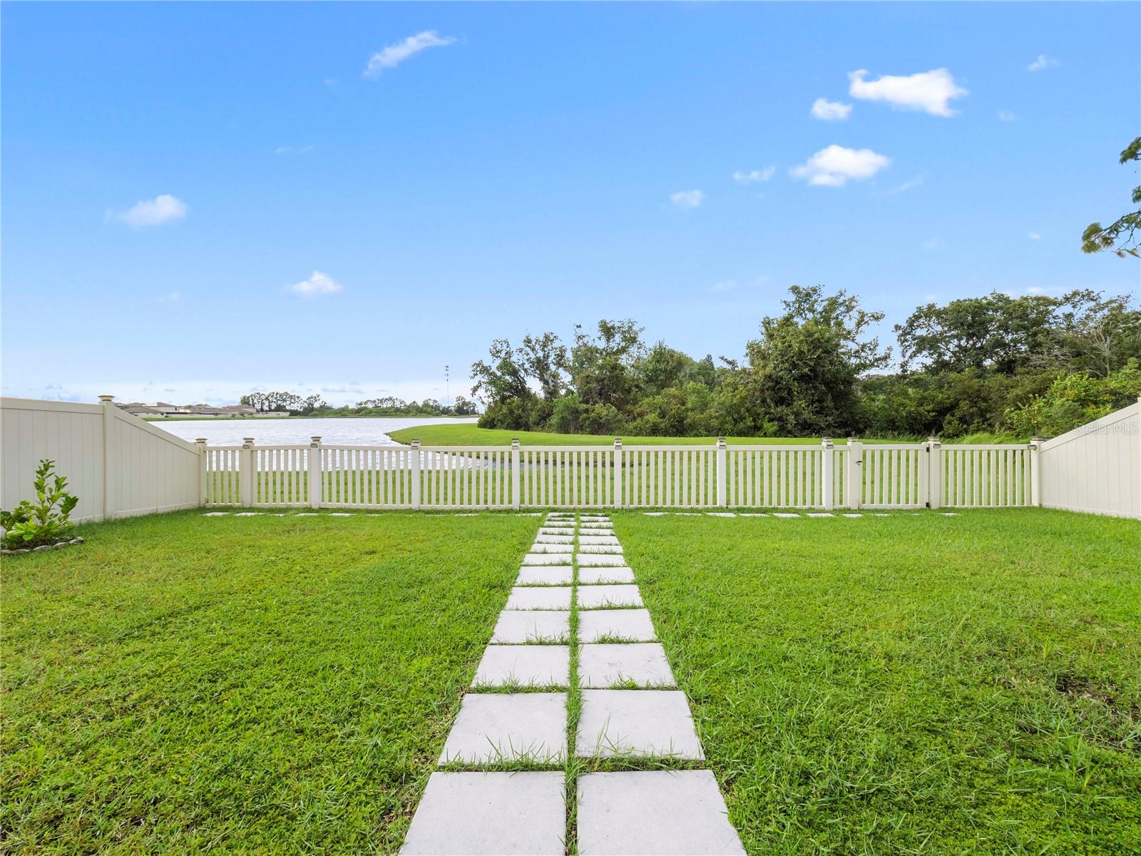 15436 MILLER CREEK DR